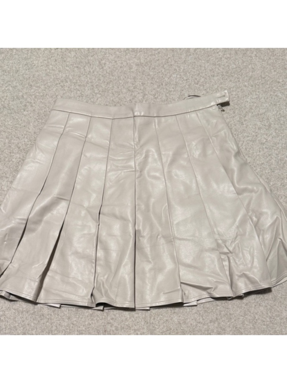 Pleated Faux Leather Mini Skirt in Light Gray